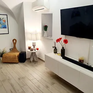 Apartment Vhome Exclusive Living, CTA